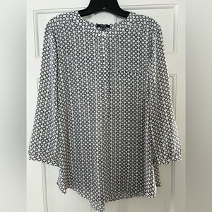 NYDJ white/blue/black blouse sz L EUC